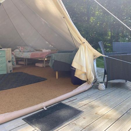 Fonclaire Holidays Glamping 'Luxury Camping' Blond Exteriör bild