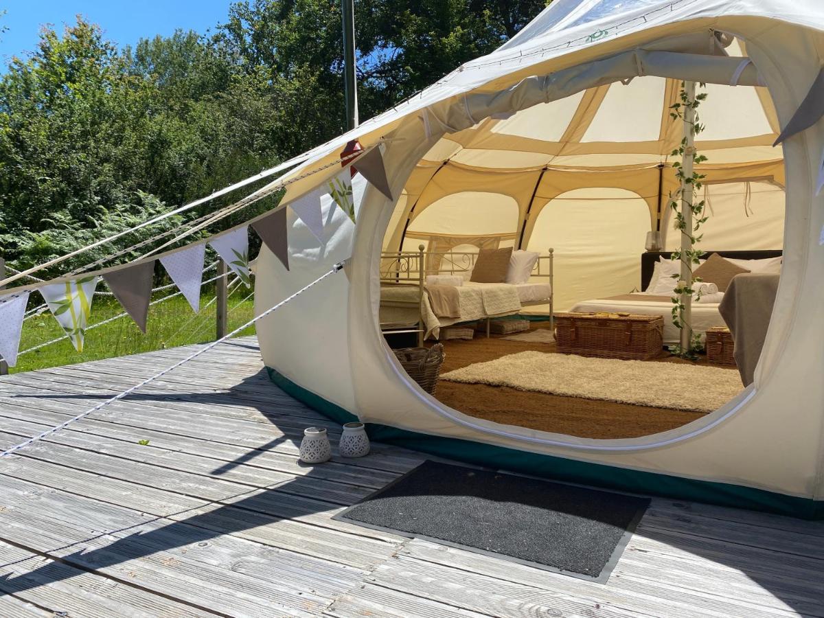 Fonclaire Holidays Glamping 'Luxury Camping' Blond Exteriör bild