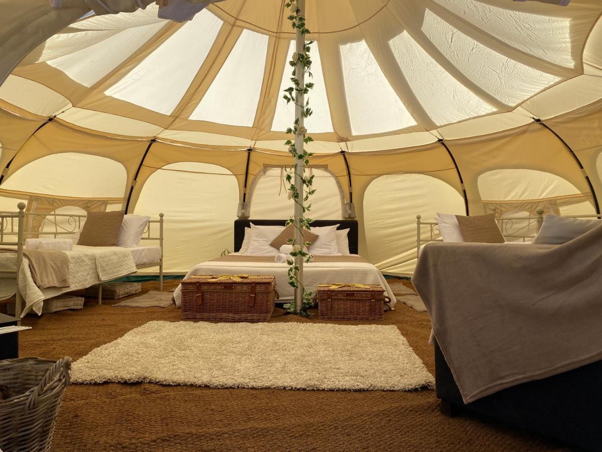 Fonclaire Holidays Glamping 'Luxury Camping' Blond Exteriör bild